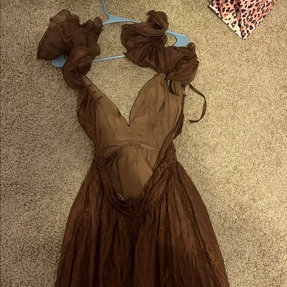 Storia Brown Ruffled Dress - Picture 3 of 4